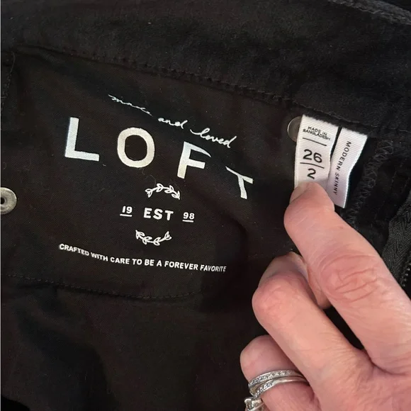 LOFT Black Velvet Pants Size 26 - Picture 3 of 3